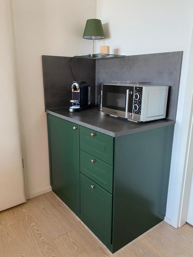 Alpen-Panorama Suite - Einzigartige Privatsuite Hoch Ueber Muenchen, 12Tes Og, Alpenblick, Loggia, Whirlpool, 15 Minuten Zum Zentrum, Ruhe Und Erholung In Der Stadt Muenchen Fuer Privat Und Geschaeftlich Reisende Exterior photo