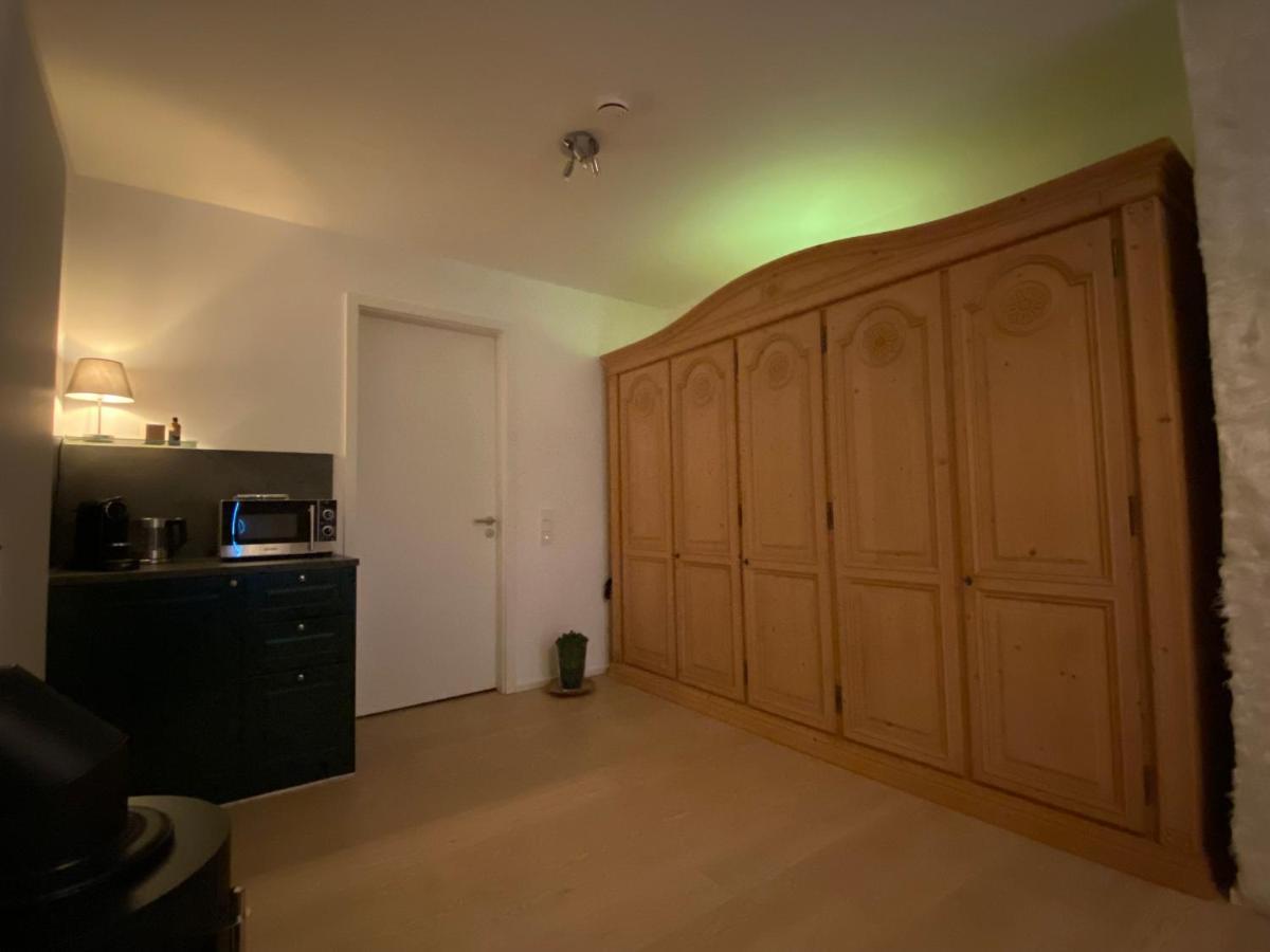 Alpen-Panorama Suite - Einzigartige Privatsuite Hoch Ueber Muenchen, 12Tes Og, Alpenblick, Loggia, Whirlpool, 15 Minuten Zum Zentrum, Ruhe Und Erholung In Der Stadt Muenchen Fuer Privat Und Geschaeftlich Reisende Exterior photo