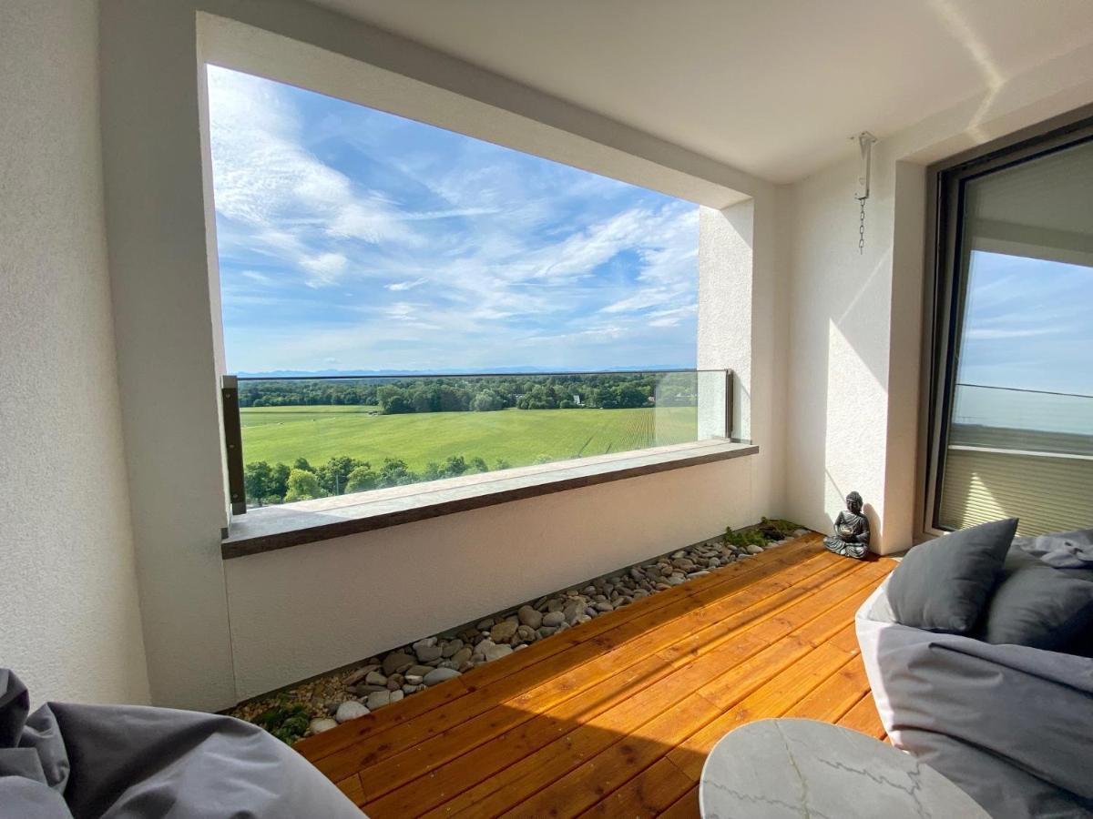 Alpen-Panorama Suite - Einzigartige Privatsuite Hoch Ueber Muenchen, 12Tes Og, Alpenblick, Loggia, Whirlpool, 15 Minuten Zum Zentrum, Ruhe Und Erholung In Der Stadt Muenchen Fuer Privat Und Geschaeftlich Reisende Exterior photo